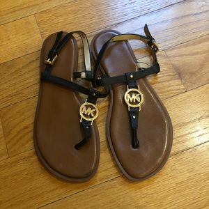 Michael Kors black w/ gold accent leather sandal